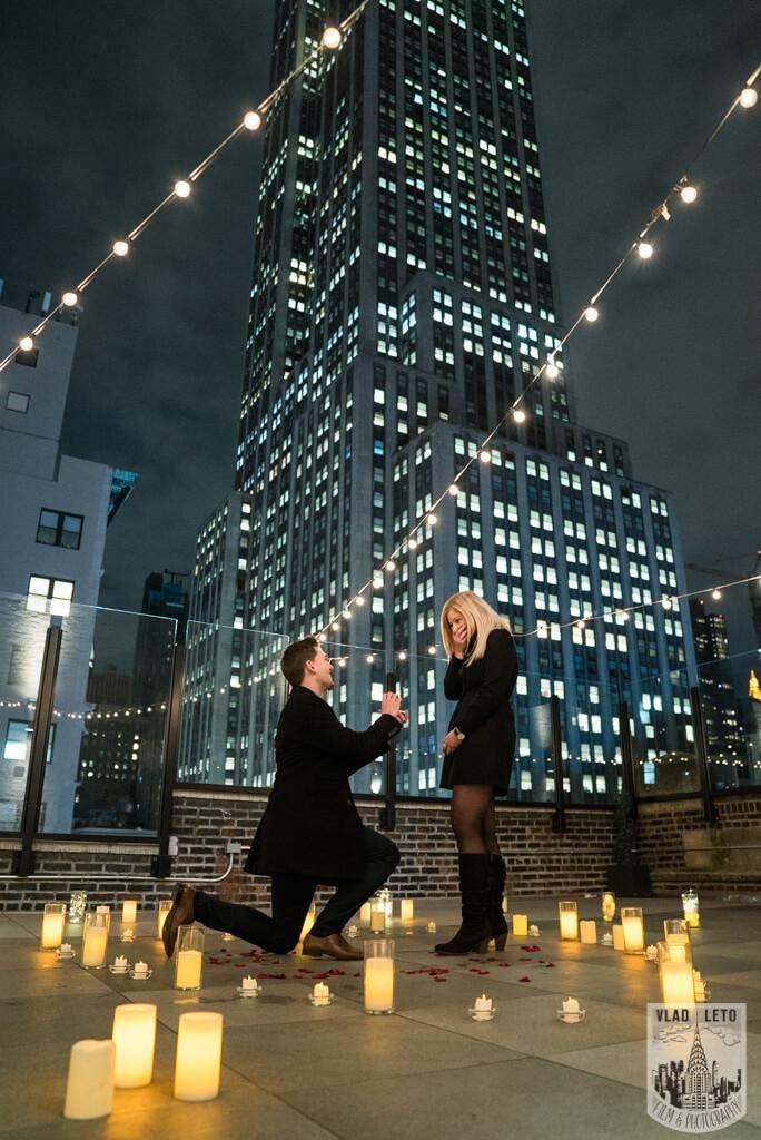 Couple Arrested After Climbing Empire State Building, Displaying Peace Banner and Getting Engaged